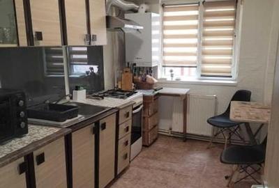 APARTAMENT 3 CAMERE SEMIDECOMANDAT CONFORT 0 ZONA INEL 2