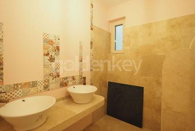 Vila duplex cu 4 dormitoare si 450mp gradina amenajata - 16