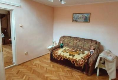 Casă cu 3 camere cu Canalizare în Lazaret - 12