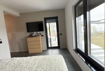 Casă individuală cu 5 camere cu Canalizare în Ghiroda - 10