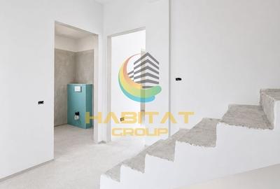 Duplex cu 5 camere cu Canalizare în Central - 2