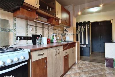 Apartament cu 4 camere decomandat în Dacia - 14