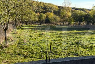 Teren de 2000 mp, în Central - 2