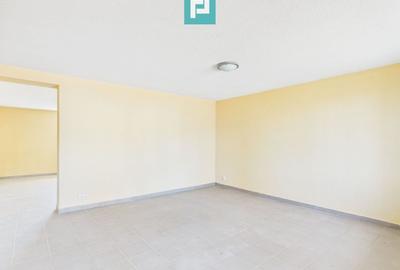 Casă individuală cu 8 camere cu Canalizare în Maciova - 15