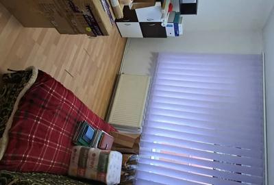 Apartament cu 3 camere decomandat în Giurgiului - 3