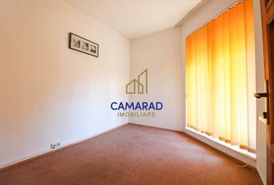 Casă individuală cu 9 camere cu Canalizare în Tei - 16
