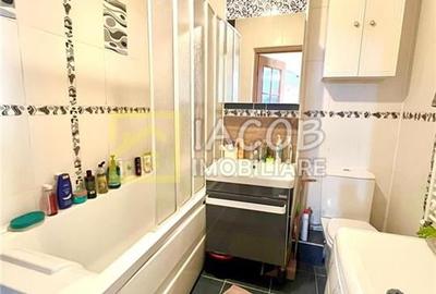 Apartament doua camere decomandate, etajul 1, strada Energiei, Bacau - 12