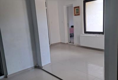 Casă cu 3 camere în Trocadero - 2