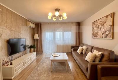 Apartament cu 5 camere decomandat în Aurel Vlaicu