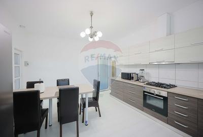 Casa cu piscina si garaj de vanzare in Sanmartin, Baile Felix - 5