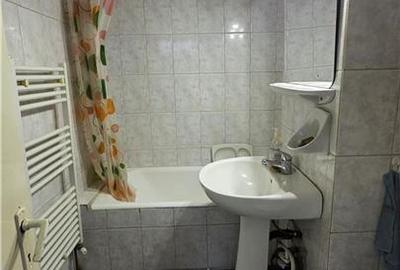 Garsonieră decomandată în Tudor - 4