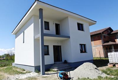Casă individuală cu 5 camere cu Canalizare în Șura Mică - 4