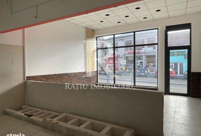 Spațiu comercial, de 143 mp, în Central