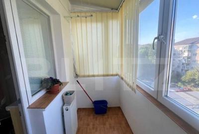 Apartament cu 3 camere decomandat în Lipovei - 3