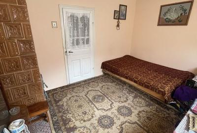 Casă cu 4 camere în Beceni