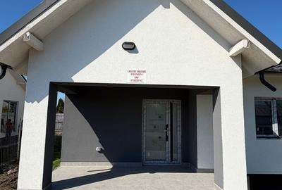 Casă individuală cu 4 camere cu Teren 384 Mp în Corbu - 16