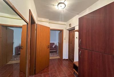 Apartament cu 3 camere semidecomandat, mobilat în Luncă - 16