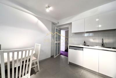 Apartament cu 6 camere decomandat, mobilat în Capitale - 26