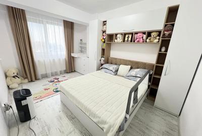 Apartament cu 3 camere decomandat în Roșu - 6