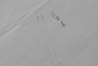 Teren de 3361 mp, în Curtești