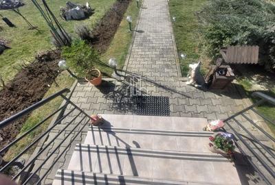 Casă individuală cu 4 camere cu Canalizare în Livezeni - 12