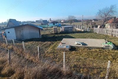 Teren de 500 mp, în Est - 7