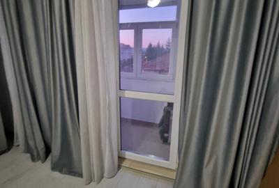Apartament cu 3 camere decomandat în Central - 8