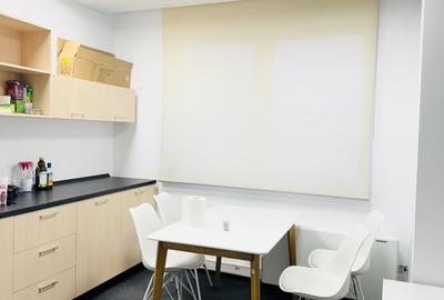 Birou, de 296.20001220703 mp, în Victoriei - 12