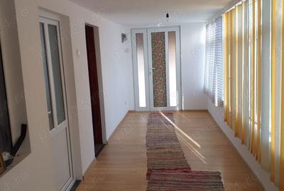 Casă cu 5 camere în Starchiojd - 4