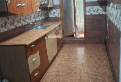 Apartament cu 3 camere decomandat în Central - 4