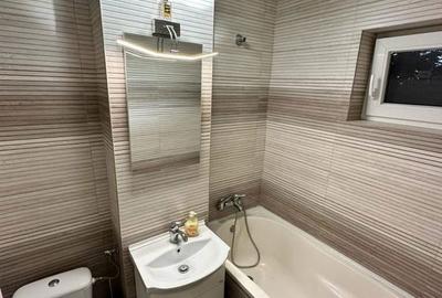 Apartament cu 2 camere decomandat în Solidarității - 2