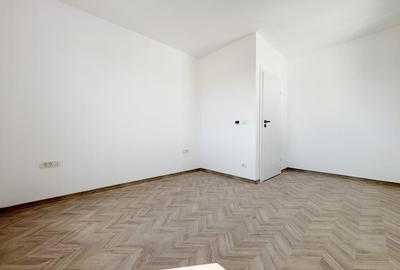 Duplex despartit prin camera tehnica, 136mp utili, 5 camere -Giroc - 9