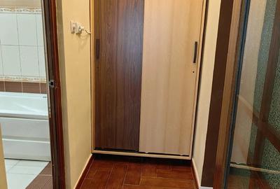 Apartament cu 2 camere decomandat în Micro 9 - 3