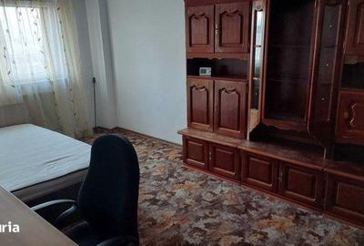 Apartament cu 3 camere decomandat în Gării - 4