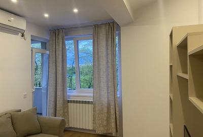 Apartament cu 2 camere semidecomandat în Sud - 7