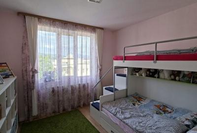 Apartament cu 4 camere decomandat în Progresul - 2