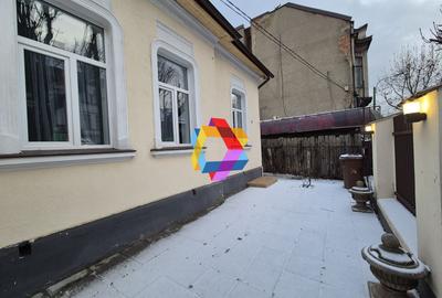 Spațiu comercial, de 225 mp, în 15 Noiembrie - 23