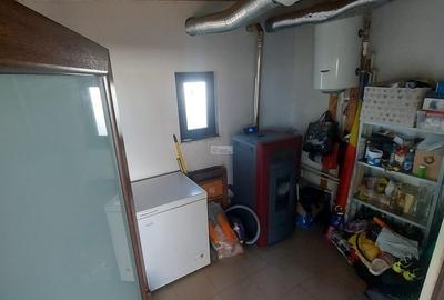 Casă cu 4 camere cu Canalizare în Ultracentral - 10