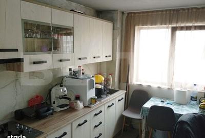 Apartament cu 2 camere semidecomandat în Micro 4 - 6