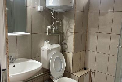 Spațiu comercial, de 130 mp, în Central - 5