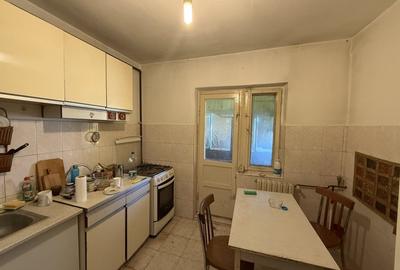 Apartament cu 2 camere, decomandat, 50 mp - Soarelui - 3