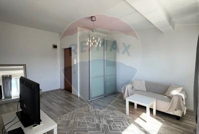 Apartament cu 2 camere semidecomandat, mobilat în 1 Mai - 2