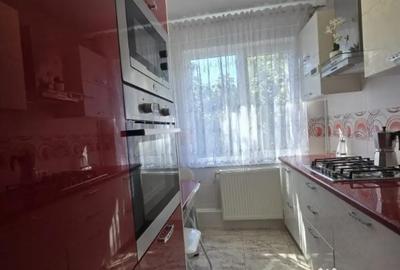 Apartament cu 3 camere semidecomandat în Calea Galați - 10