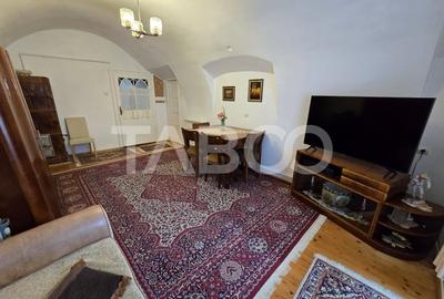 Casa individuala de vanzare curte proprie pivnita Orasul de Jos Sibiu - 12