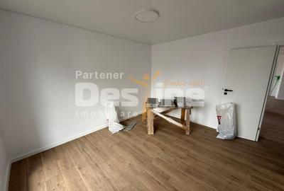 Penthouse cu 4 camere decomandat în Crângași - 5