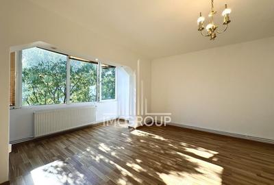 Apartament cu 3 camere decomandate, Zona Shopping City Calea Sagului - 2