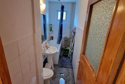 Apartament cu 3 camere semidecomandat în Dacia - 12