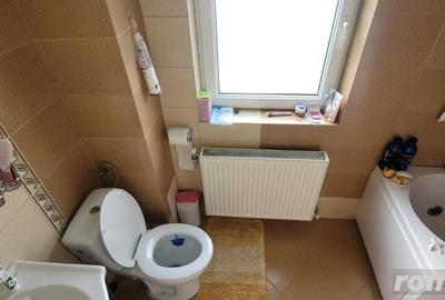 Casă cu 5 camere cu Teren 120 Mp în Florești - 2