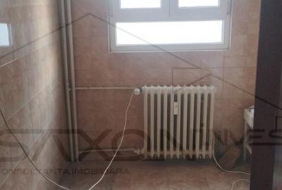 Apartament cu 3 camere decomandat în Titan - 9