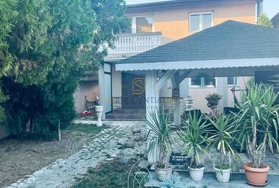 Casă individuală cu 4 camere cu Canalizare în Alunișu - 1